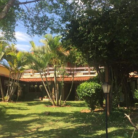 Confortavel Casa De Campo Em Condominio Fechado Águas de Lindóia Exteriér fotografie